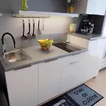 Feszek *
